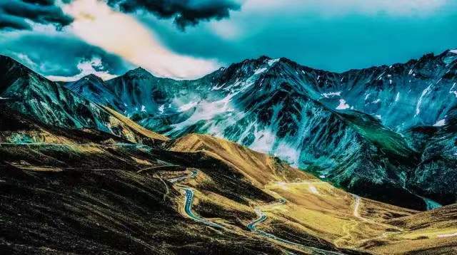 一日看遍春夏秋冬！新疆独库公路今日全线恢复通车